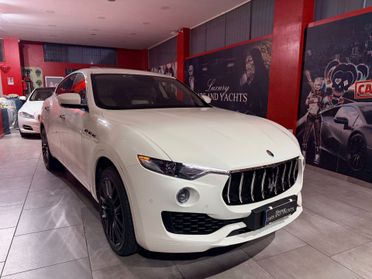 Maserati Levante V6 Diesel 275 CV AWD-PANO-FULL