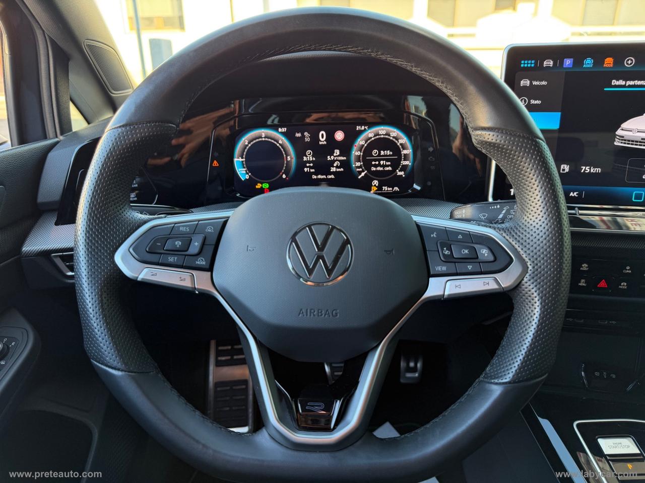 VOLKSWAGEN Golf 2.0 TDI 150 CV DSG SCR R-Line