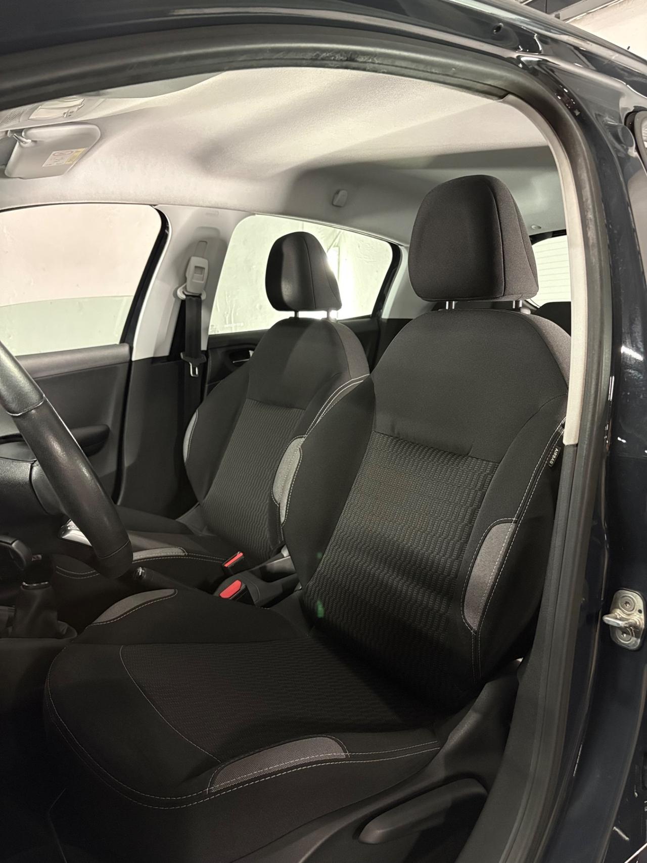 Peugeot 208 5p. Allure