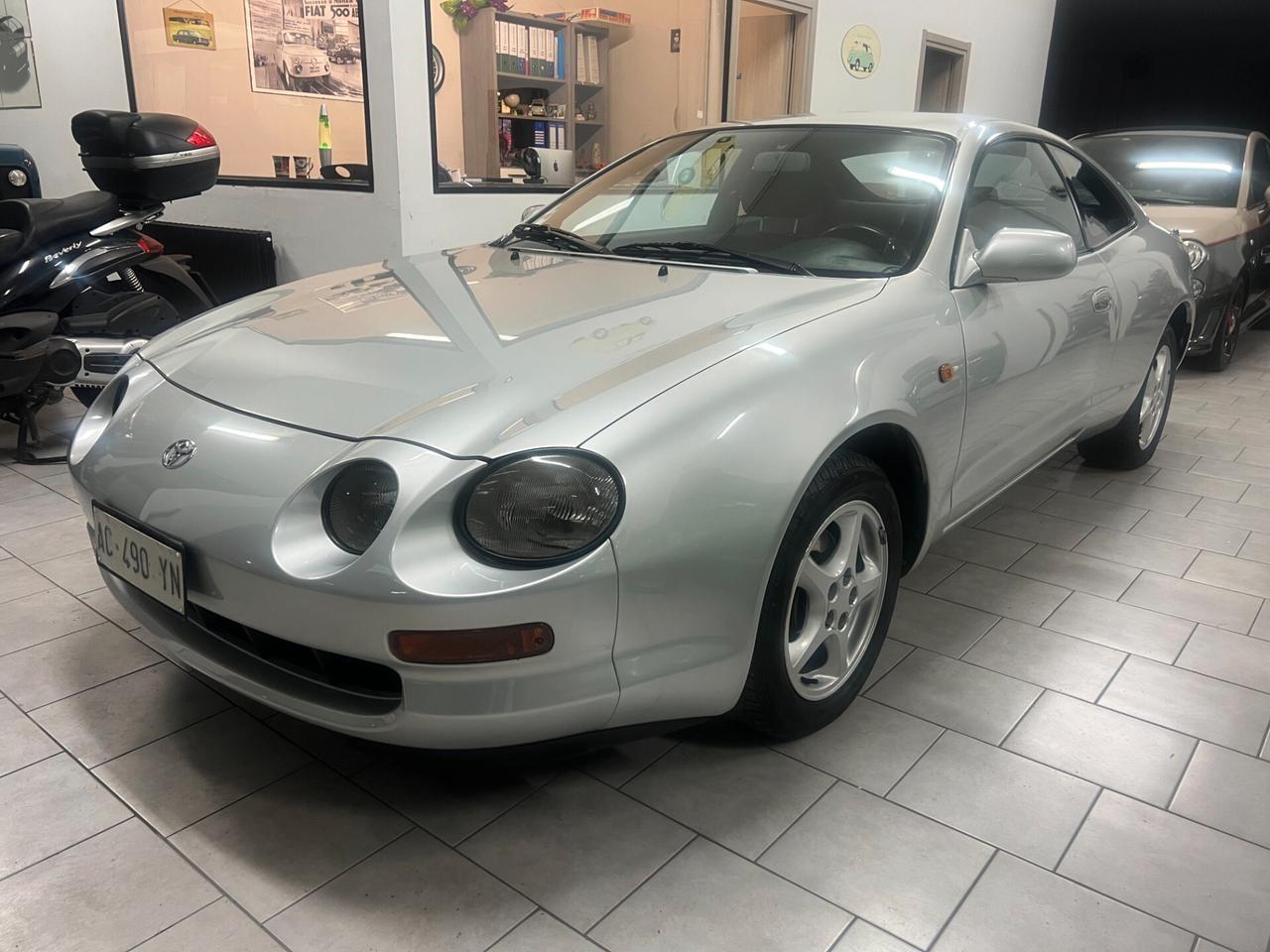 Toyota Celica 2.0i 16V cat Coupé GT