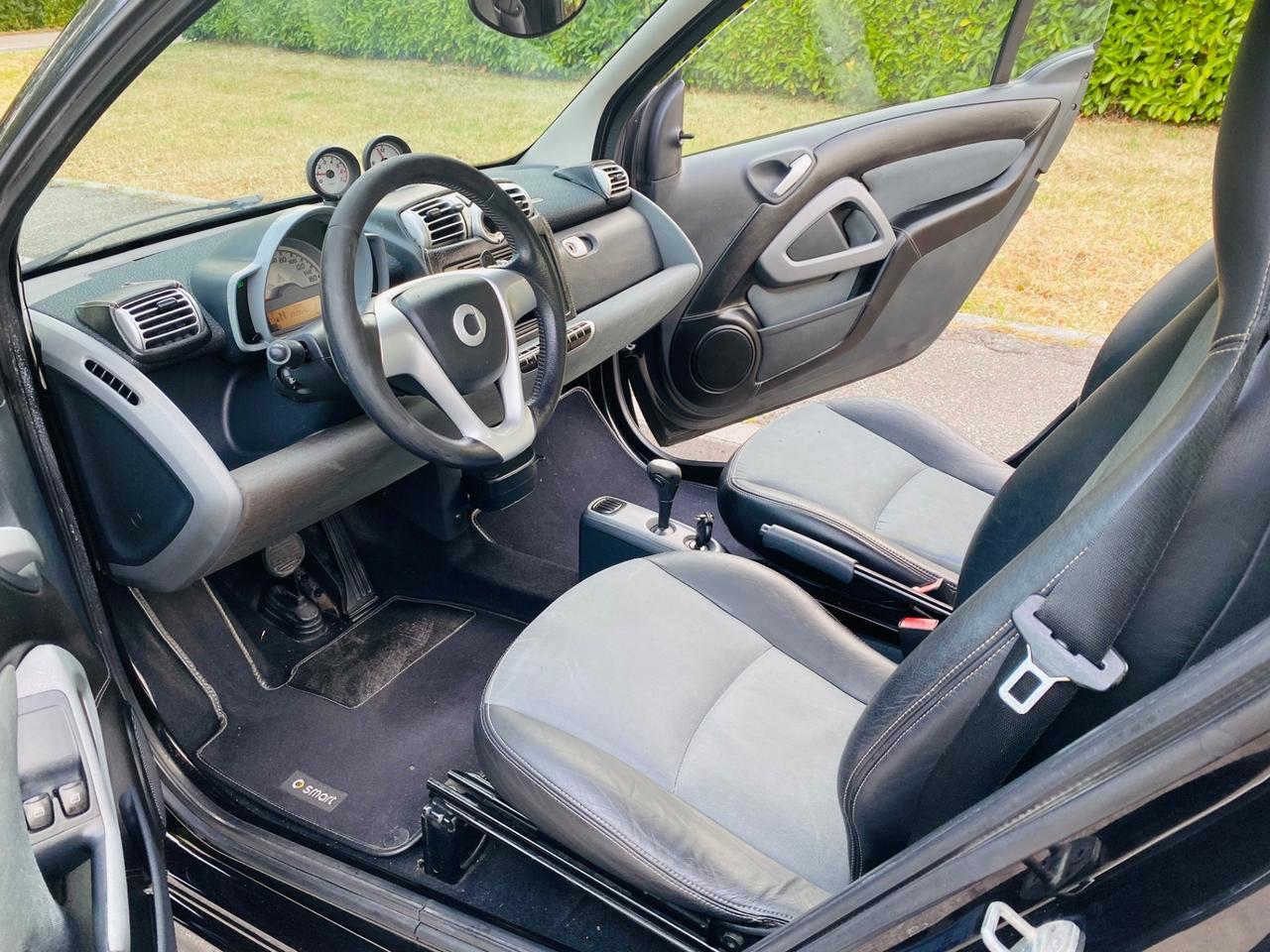 Smart ForTwo 1000 52 kW coupé pure