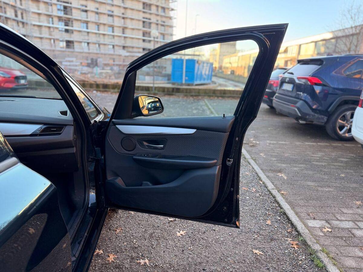 BMW Serie 2 216d Advantage my17