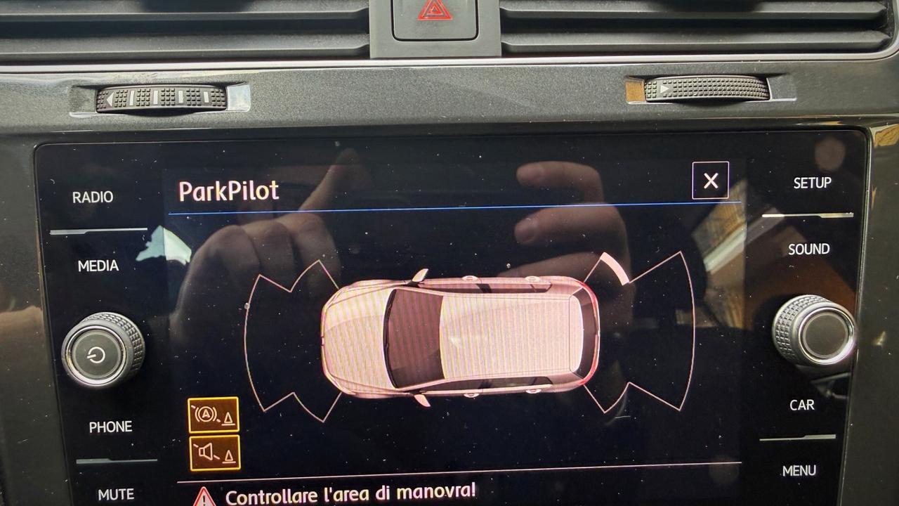 Volkswagen Golf 7.5 1.6 TDI Business - 2019