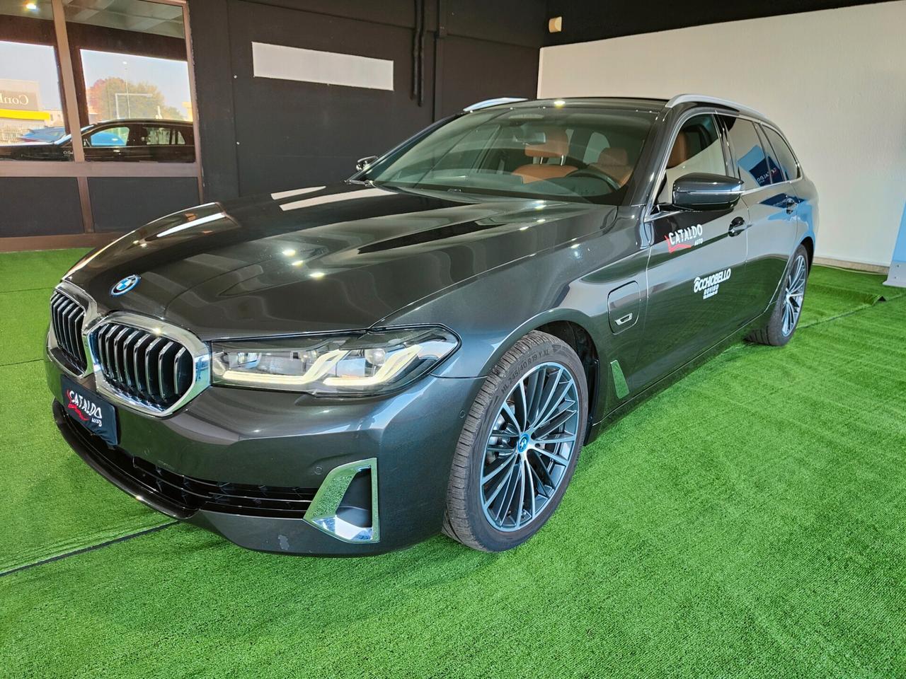 Bmw 530e xDrive Touring Luxury Line