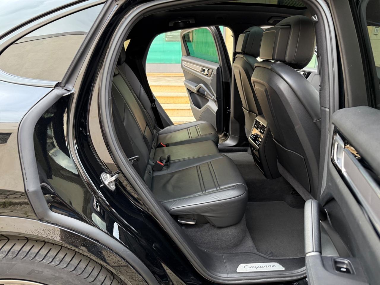 Porsche Cayenne Coupé 3.0 V6