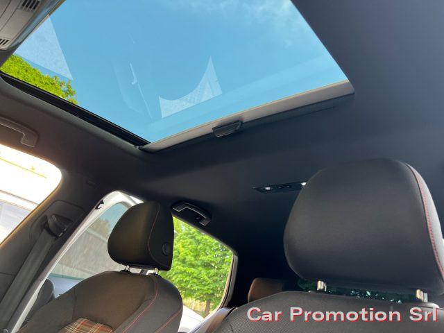 VOLKSWAGEN Golf GTI Performance 2.0 TSI DSG 5p. BlueMotion Technology