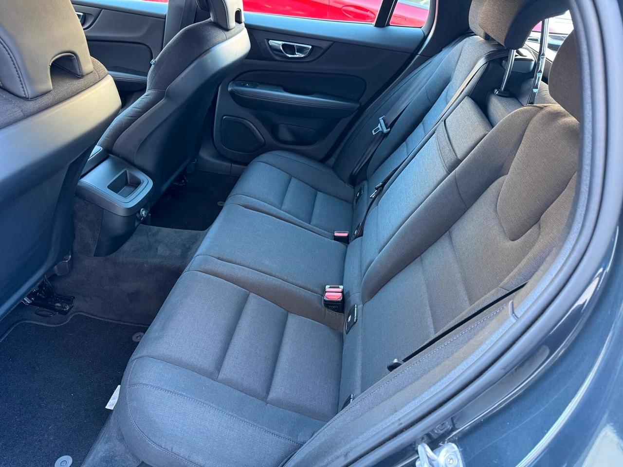 Volvo V60 D3 Business Plus*EURO6*NAVI*CERCHI