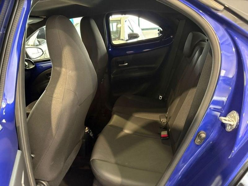 Toyota Aygo X 1.0B (72 CV) Lounge