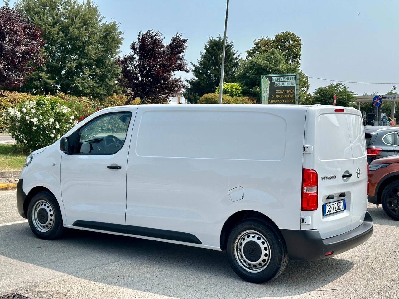 Opel Vivaro 1.5 Diesel -L2 H1 1.5 DIESEL ENJOY