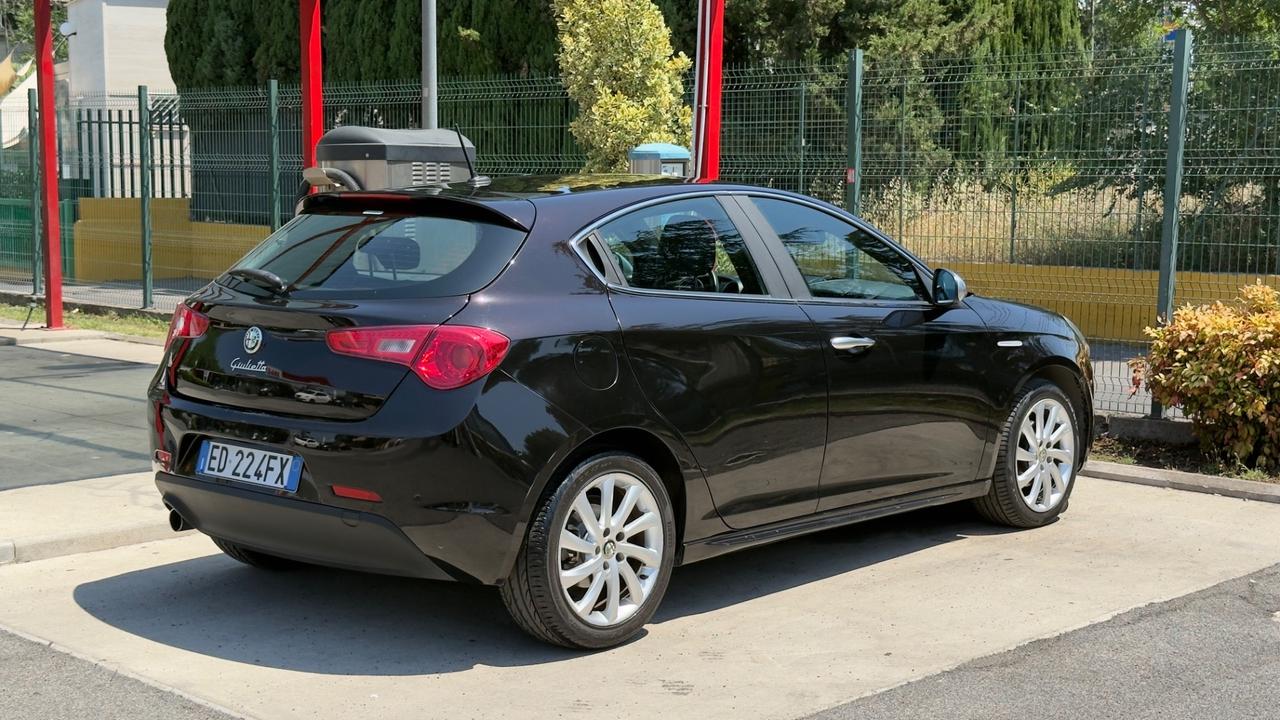 Alfa Romeo Giulietta 1.6 JTDm-2 105 CV Exclusive 2010