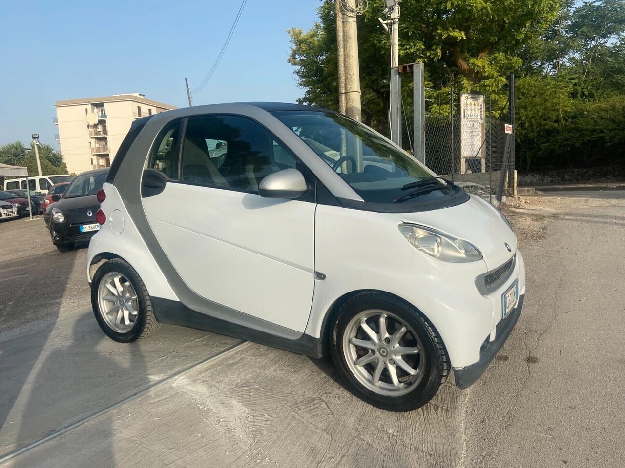 Smart ForTwo 1000 52 kW coupé passion