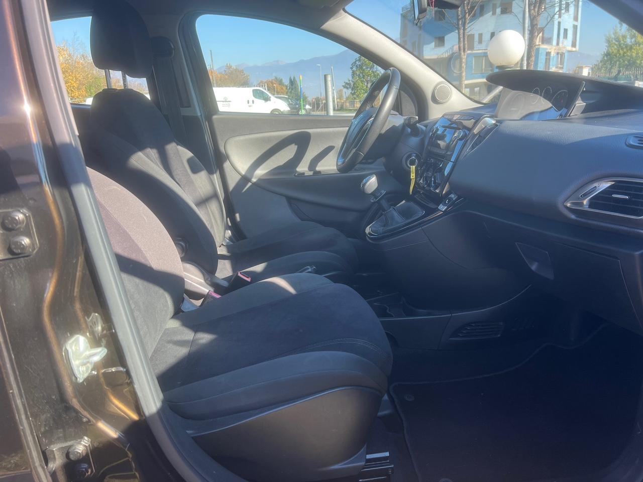 Lancia Ypsilon 1.2 69CV GPL Ecochic-2013"PERFETTA"