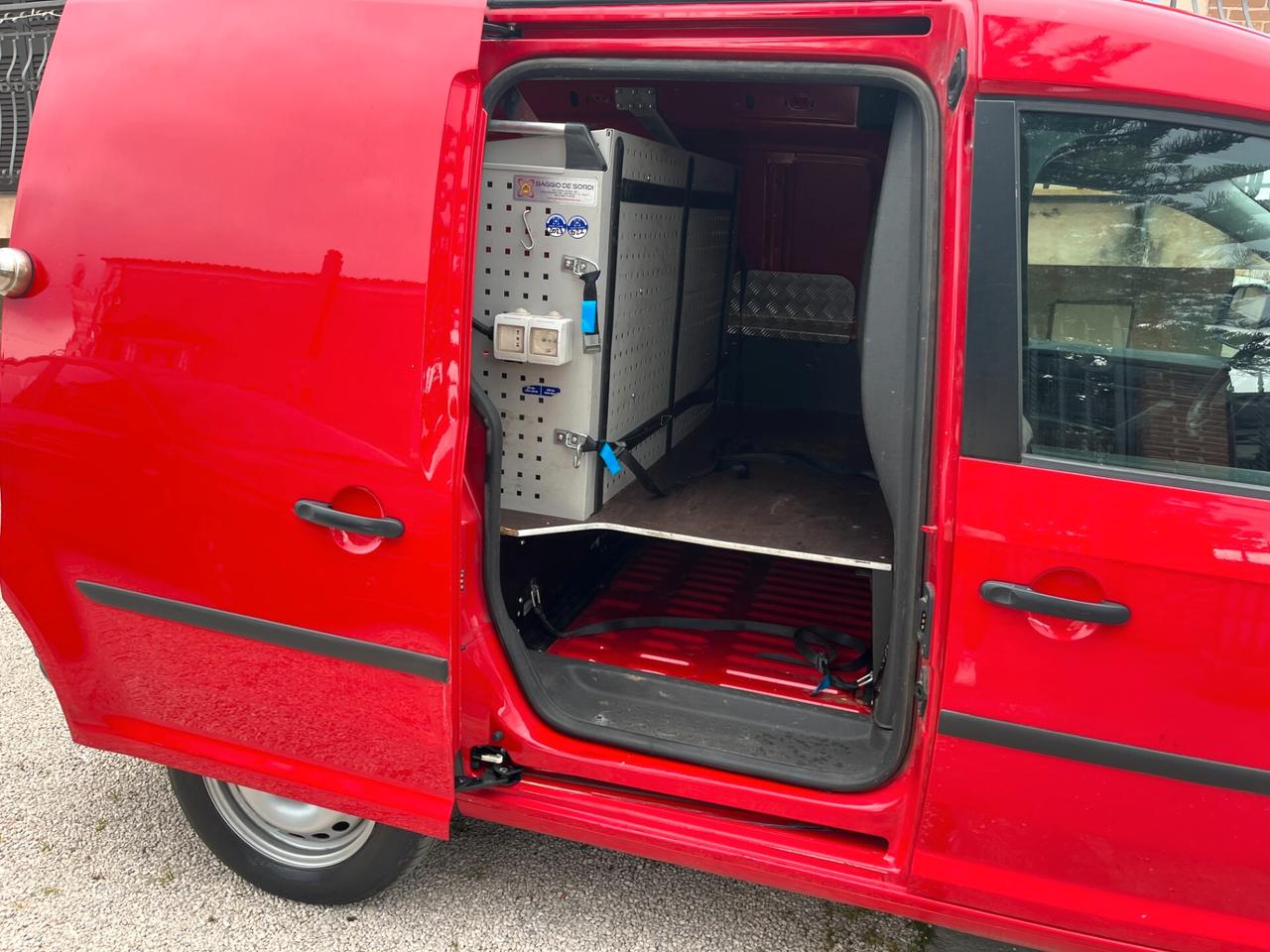 Volkswagen Caddy 2.0 4MOTION 110cv 2015 (4x4)