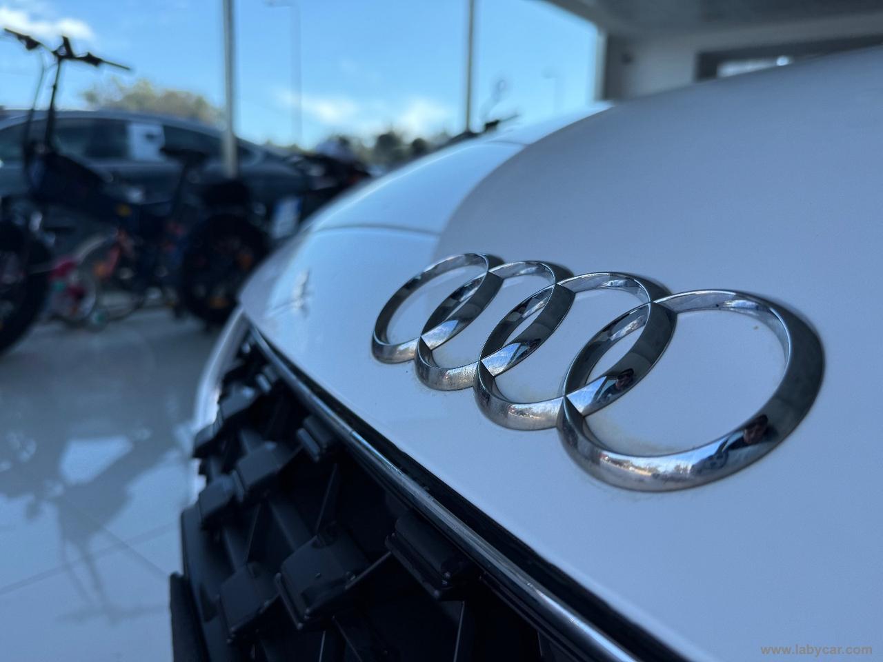 AUDI TT Coupé 40 TFSI S tronic