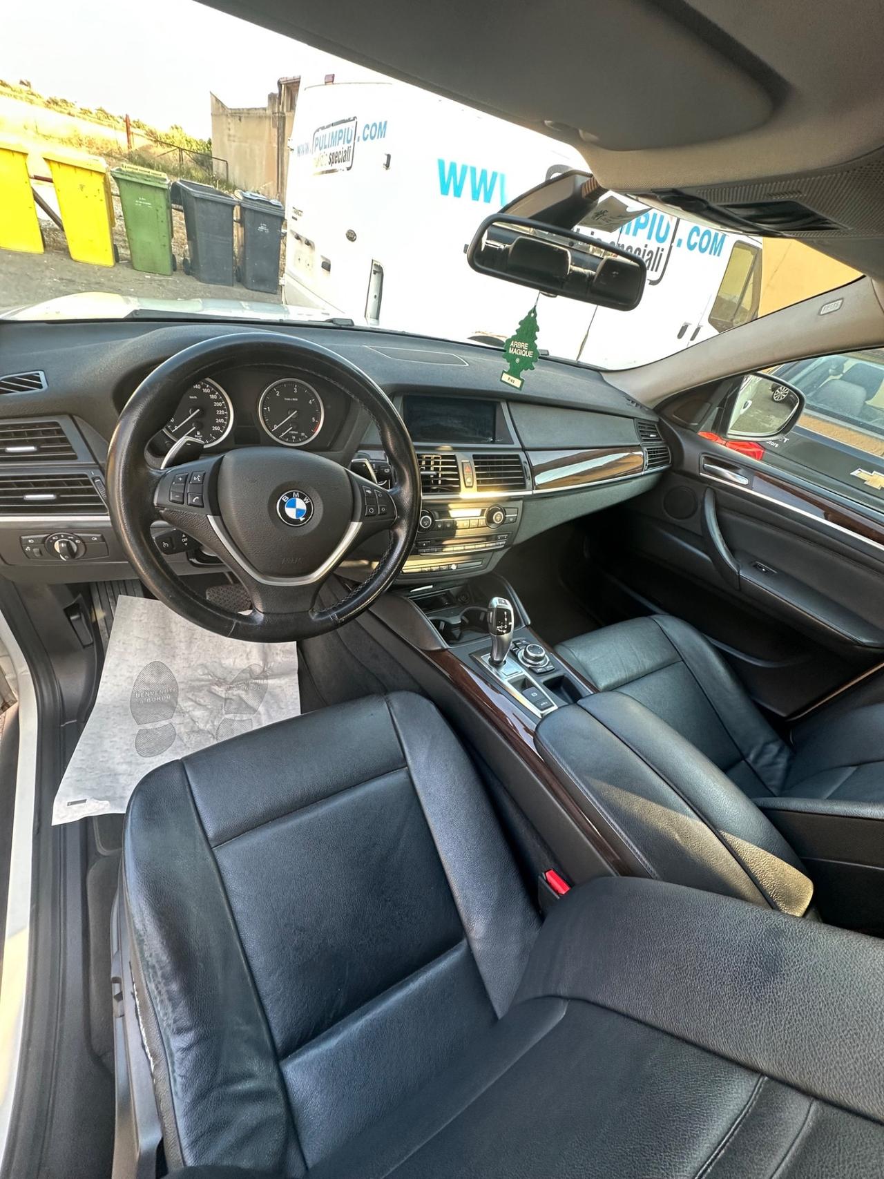 Bmw X6 M X6 xDrive40d