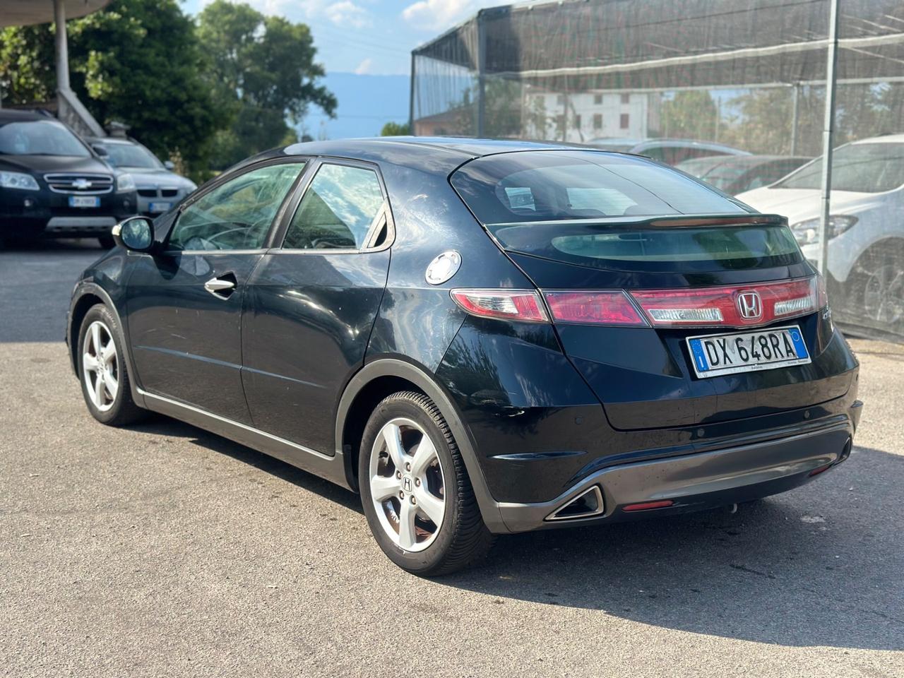 Honda Civic 2009 1.4 benzina OK NEOPATENTATI
