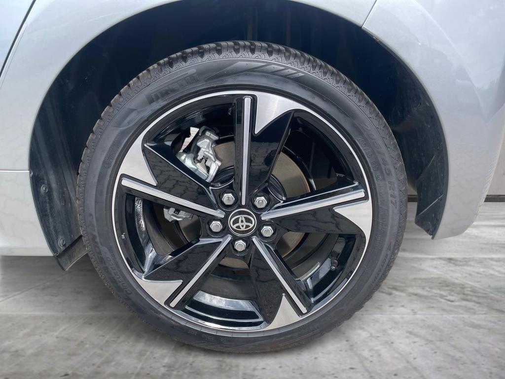 Toyota Yaris 1.5h 130 Lounge