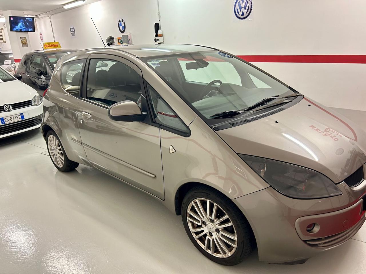 Mitsubishi Colt 1.1 12V 5p. Inform