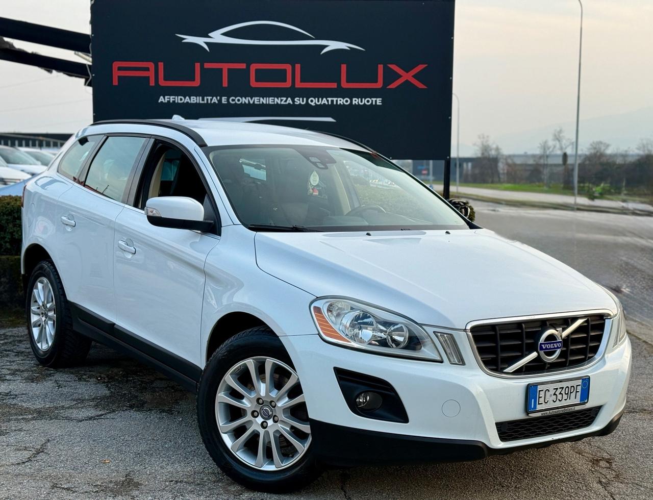 Volvo XC60 D5 AWD Geartronic Kinetic 2010