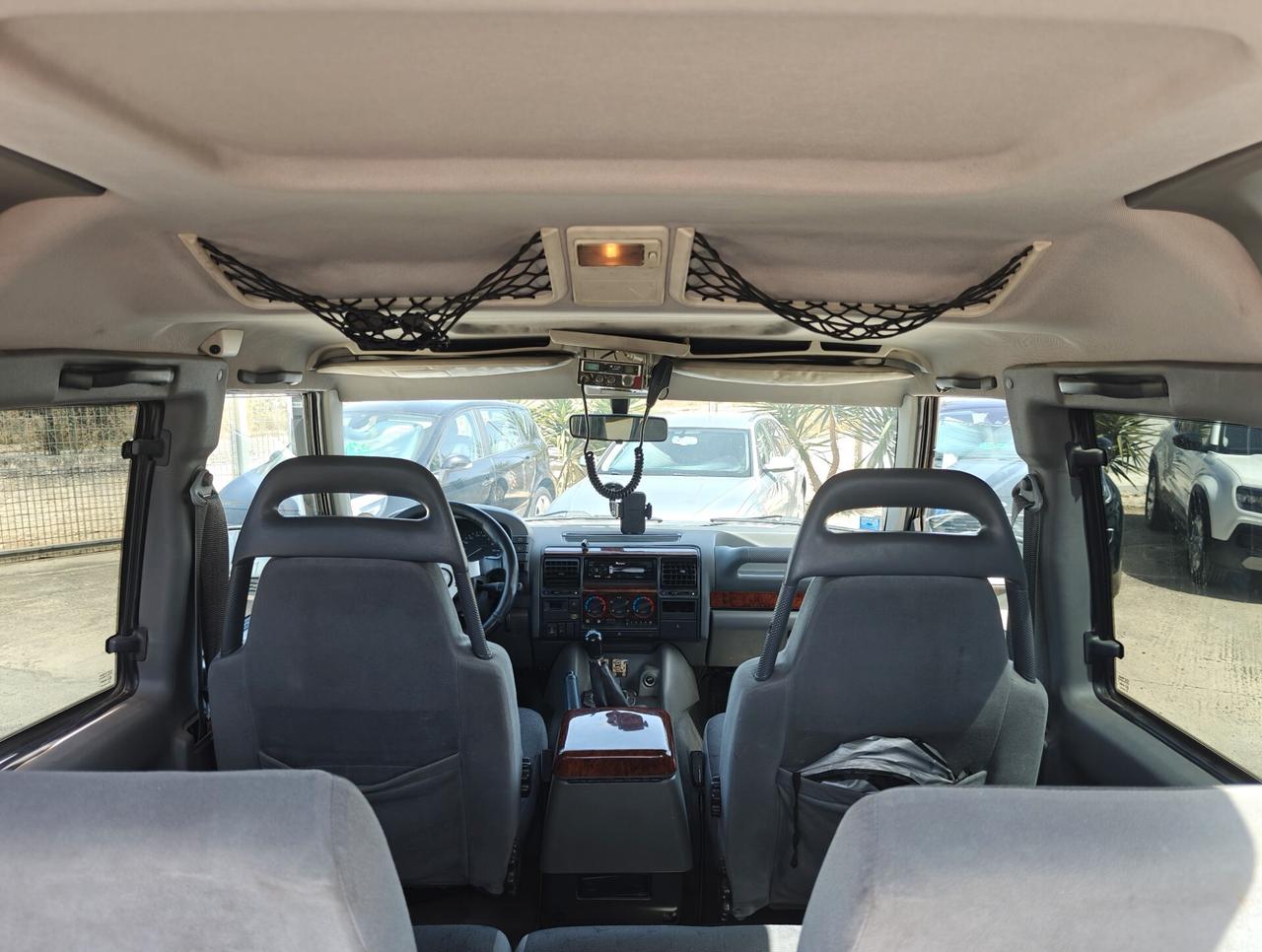 Land Rover Discovery 2.5 Tdi modello 300