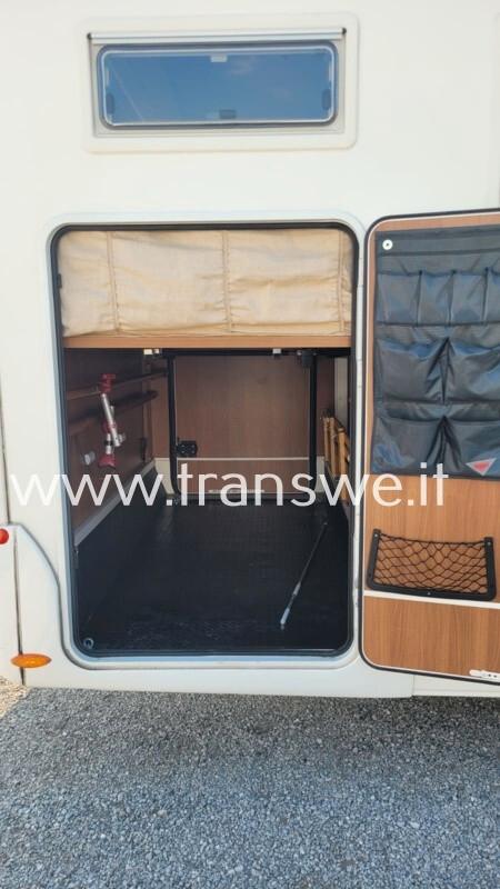 Altro Blucamp Lucky 522 camper semintegrale letto matrimoniale posteriore