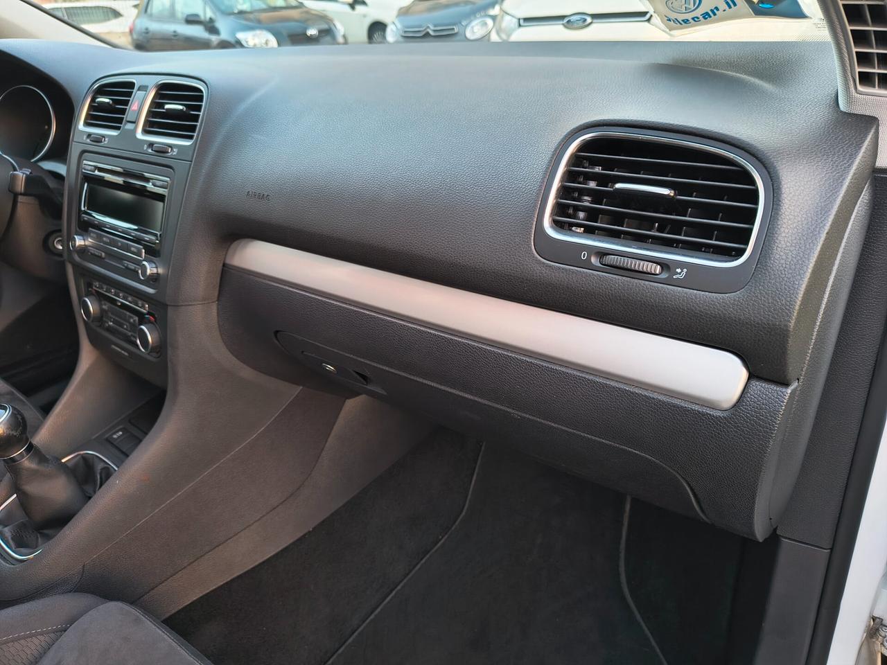 VOLKSWAGEN GOLF 1.6 DIESEL INTROVABILE SOLO 85.000 KM