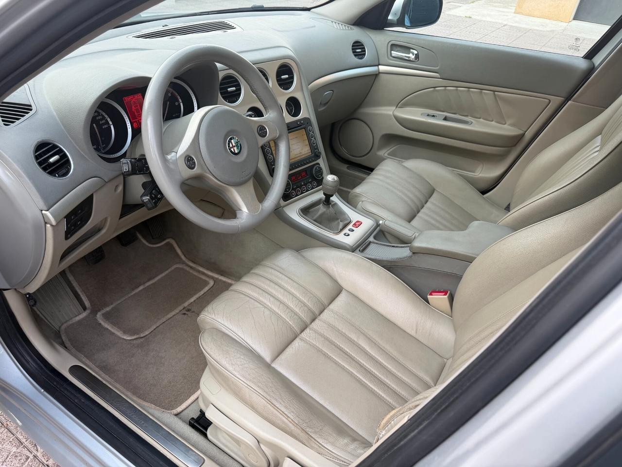 Alfa Romeo 159 1.9 JTDm 16V Exclusive, CINGHIA FATTA