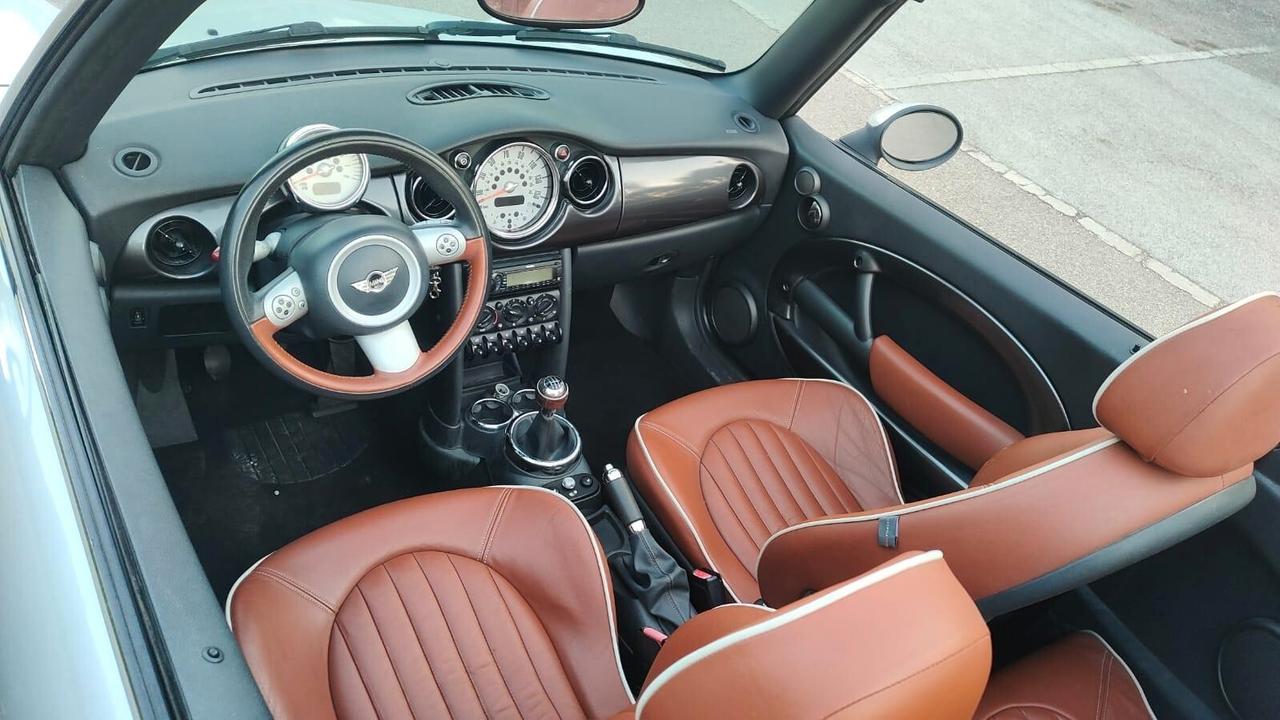 Mini 1.6 16V One Sidewalk Cabrio