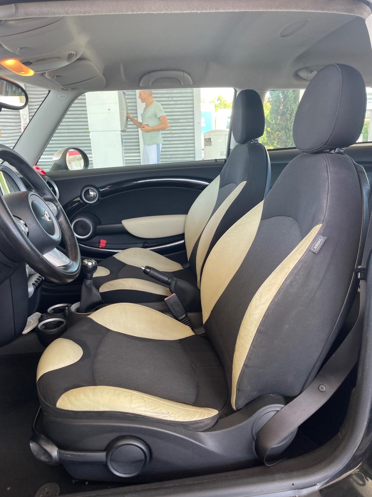 MINI COOPER ONE NEOPATENTATI 1.6 BENZINA/GPL 167.000 KM 2009.