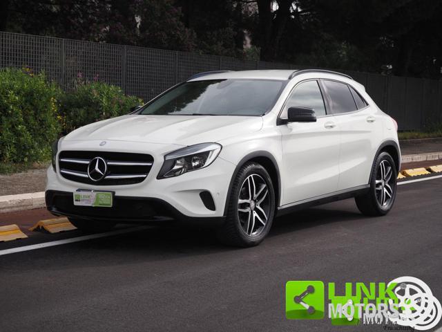 MERCEDES-BENZ GLA 200 d Sport autom