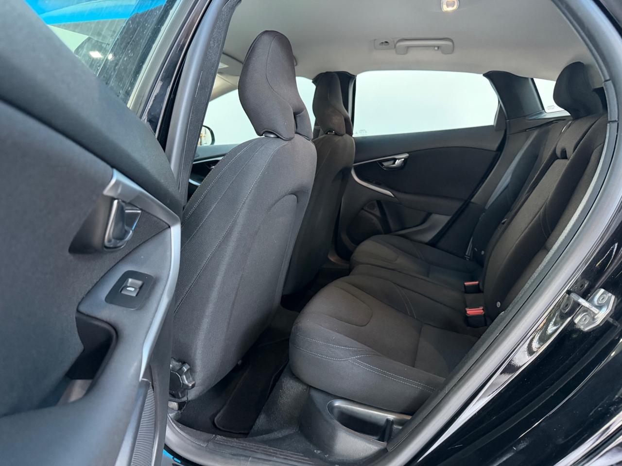 Volvo V40 D2 Geartronic Business