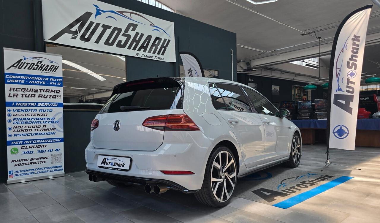 VOLKSWAGEN GOLF R-Line 2.0 TDI DSG 150CV 5p. SPORT