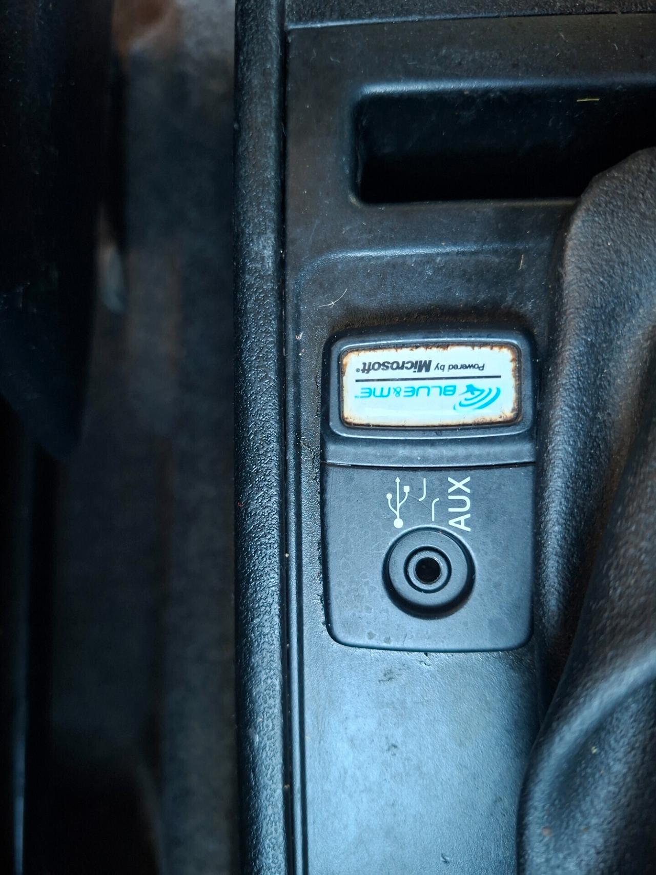 Fiat Doblò 1.4 T-Jet Natural Power - 2013