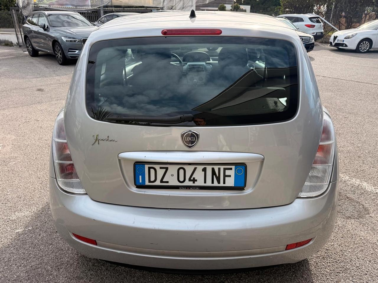 Lancia Ypsilon 1.2 Argento