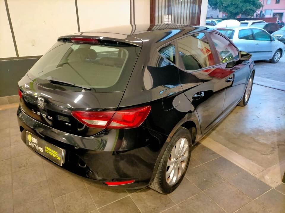 SEAT LEON 1.6 tdi Business Navi Unico propr.