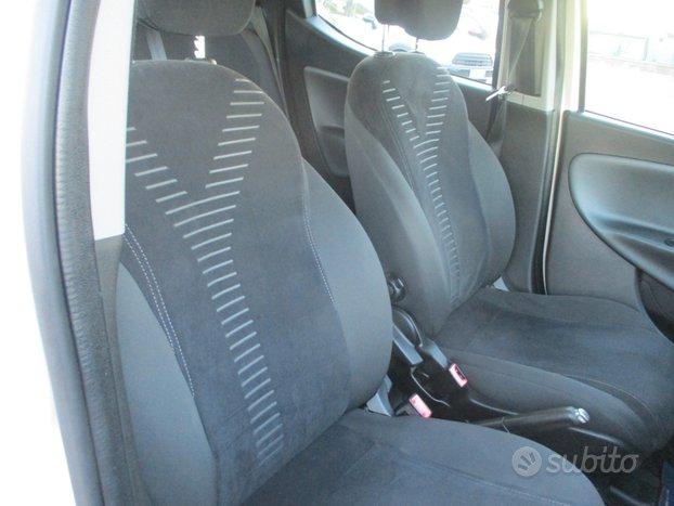 Lancia Ypsilon 1.3 MULTIJET 95CV E5 GOLD 138000 KM