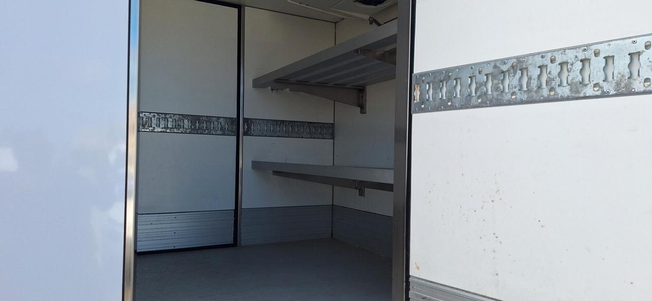 Ford Transit 350 2.0 HDT 170CV ISOTERMICO CON FRIGO