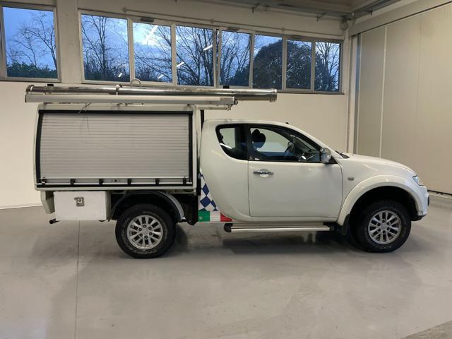 MITSUBISHI L200 2.5 DI-D 178CV 4 POSTI CAMBIO MANUALE