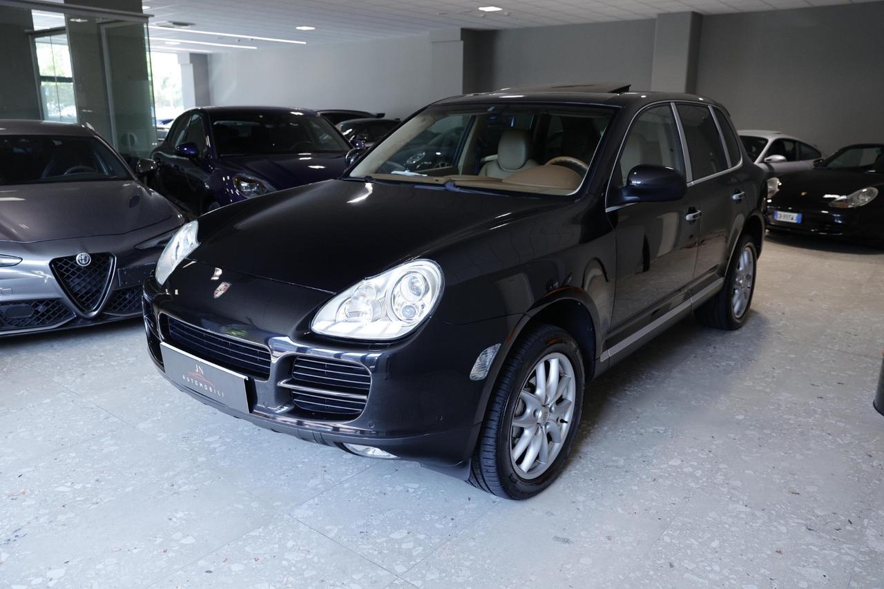 Porsche Cayenne 4.5 cat S