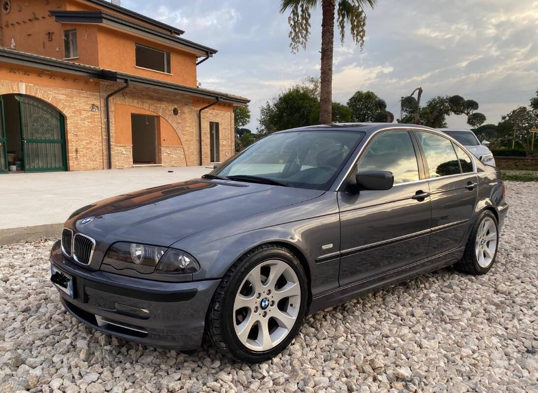 BMW Serie 3 320i Attiva E 46 TARGA ORO ASI