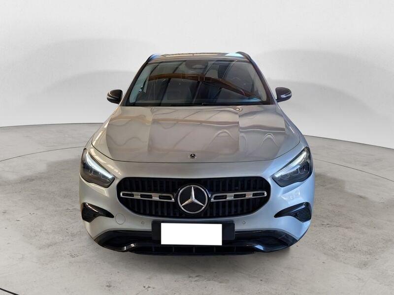 Mercedes-Benz GLA 180d AUTO Progr. Advanced