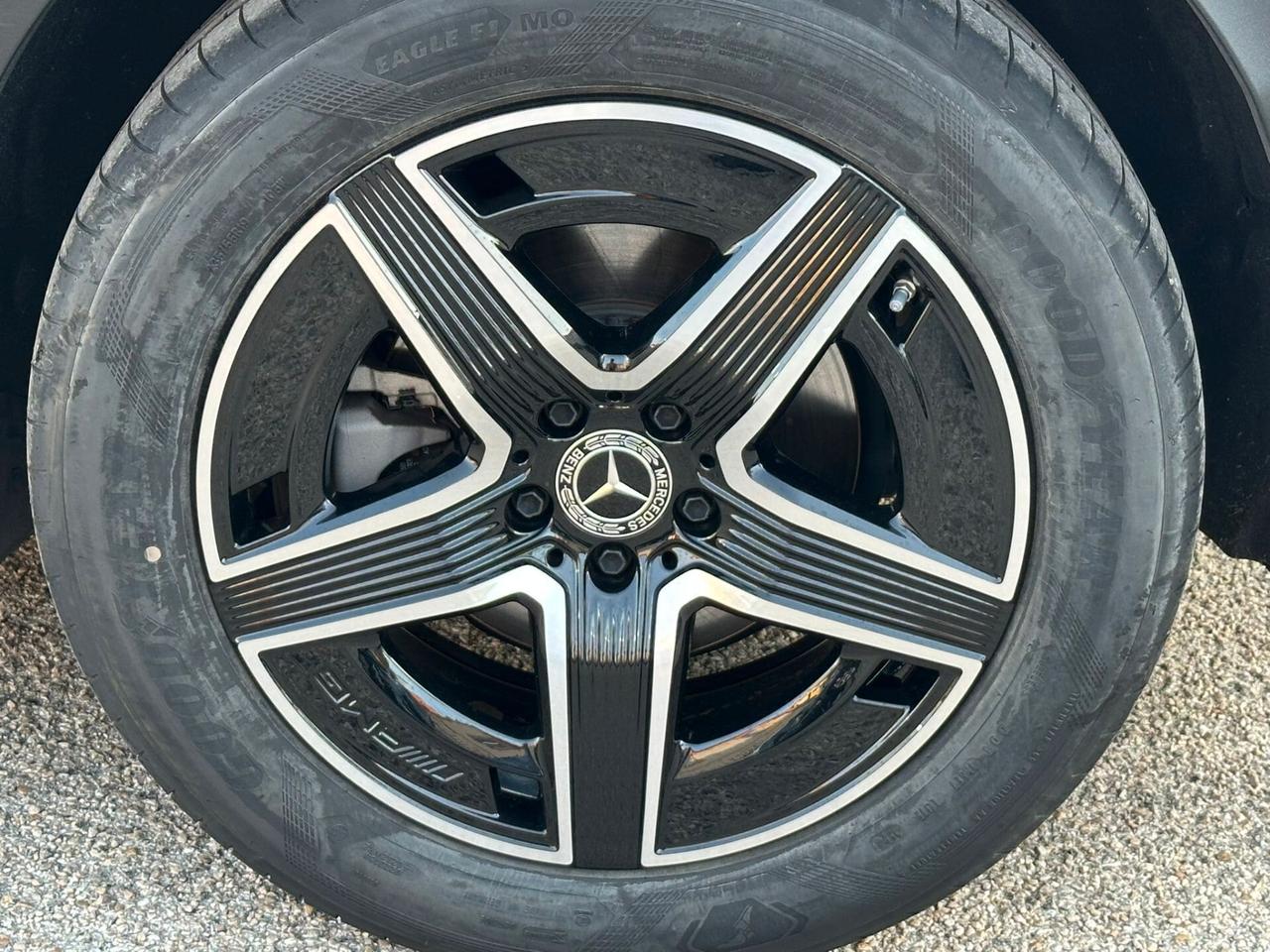 MERCEDES GLC 220d 4MATIC PREMIUM AMG