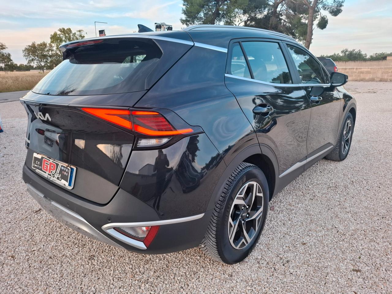 Kia Sportage 1.6 CRDI-136cv*B-LED*NAVY*VIRTUAL