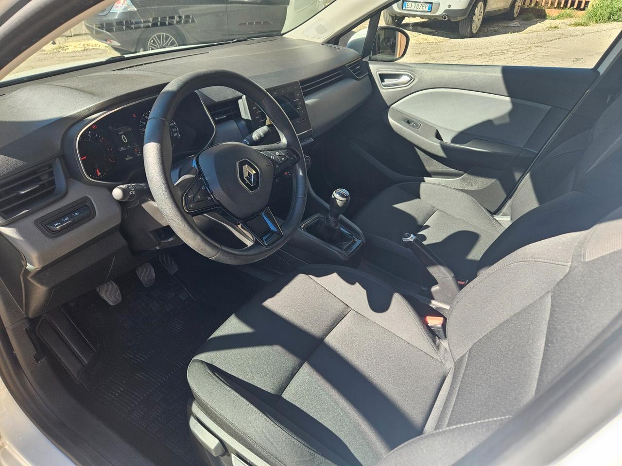 RENAULT CLIO 1000 SCE 58000 CHILOMETRI CERTIFICATI