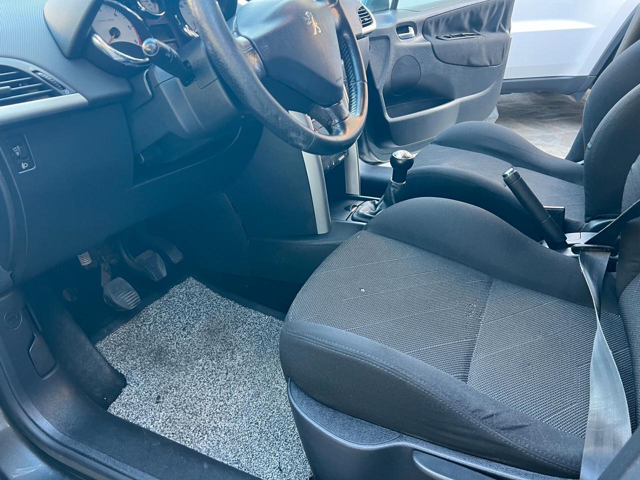 PEUGEOT 207 1.6 HDi 110CV SW XS CIEL