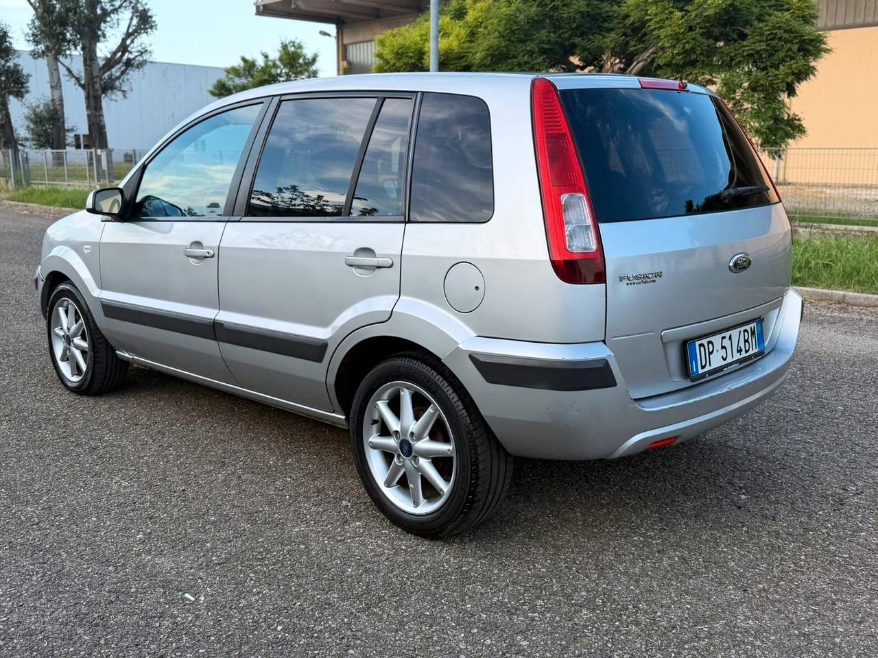 Ford Fusion 1.4 Benzina Cambio Automatico