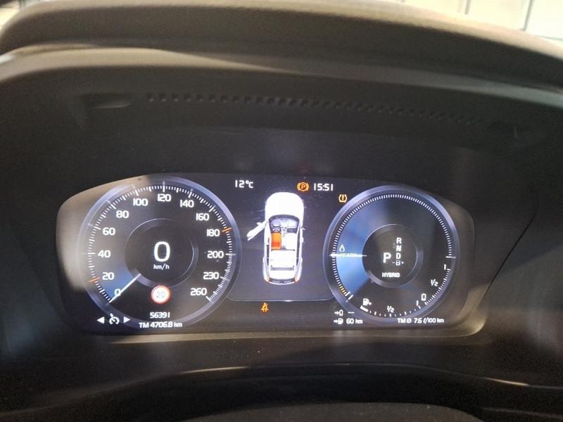 VOLVO XC40 T4 Plug-in Hybrid auto Recharge Inscription Expression