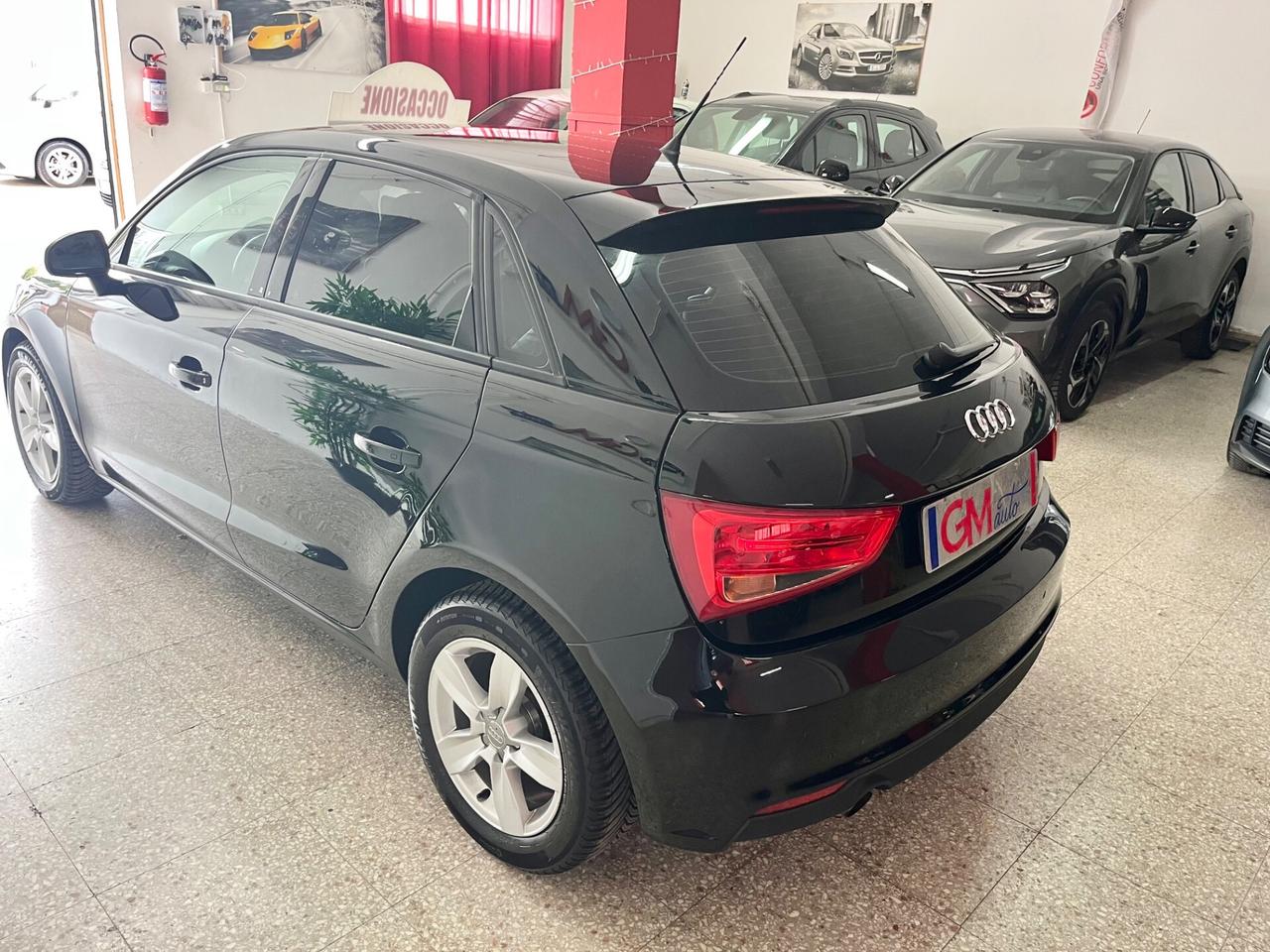 Audi A1 1.0 TFSI ultra Metal plus