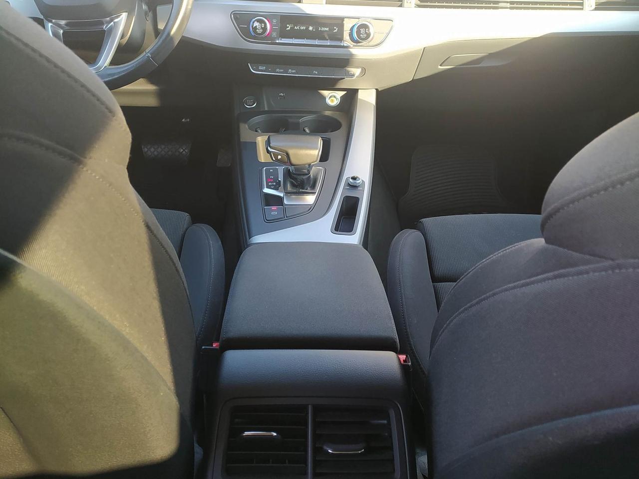 Audi A4 Sport 2.0 40 TDI MHEV #9491