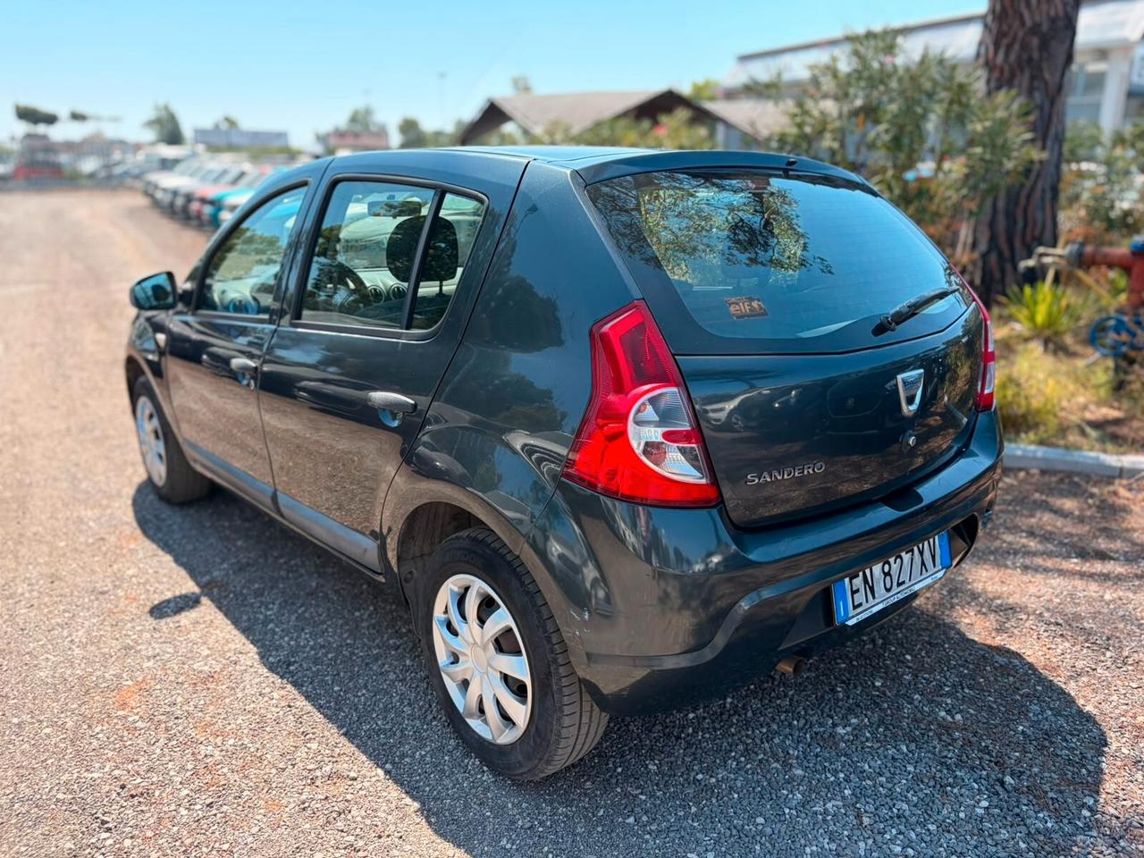Dacia Sandero 1.2 16V GPL 75CV Embleme